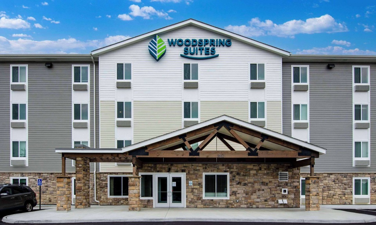 Roanoke Hotel | WoodSpring Suites Roanoke