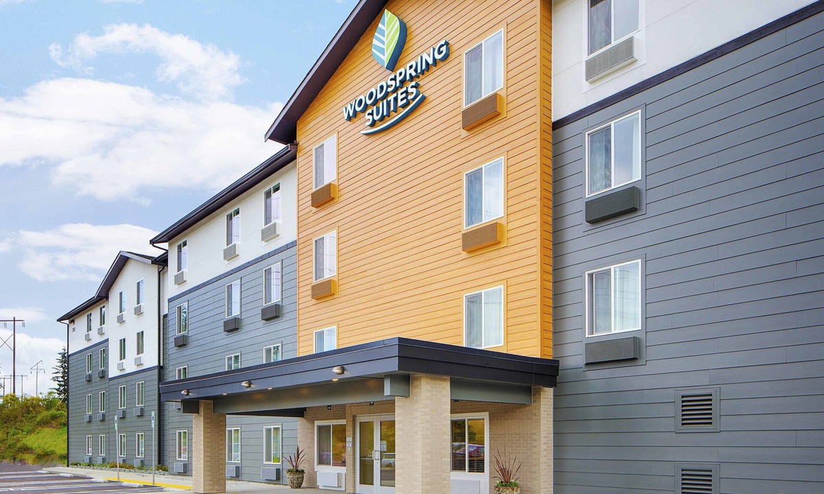 Everett Hotel | WoodSpring Suites Seattle Everett
