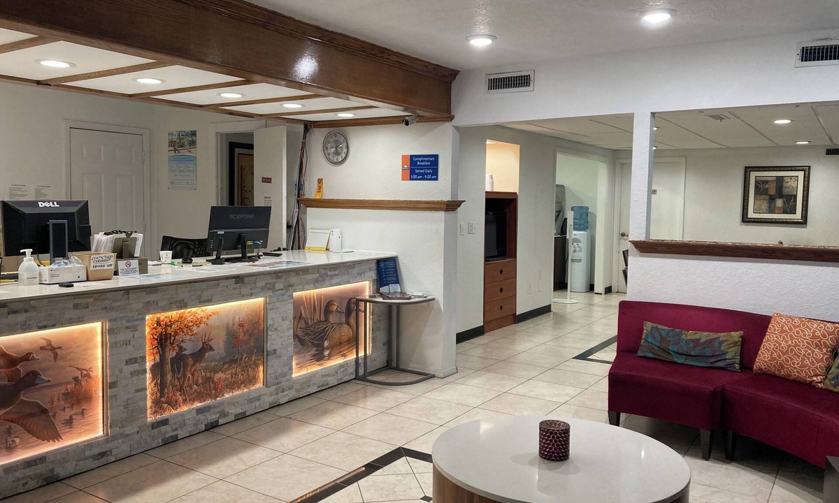 Woodward Hotel | Woodward Inn&Suite