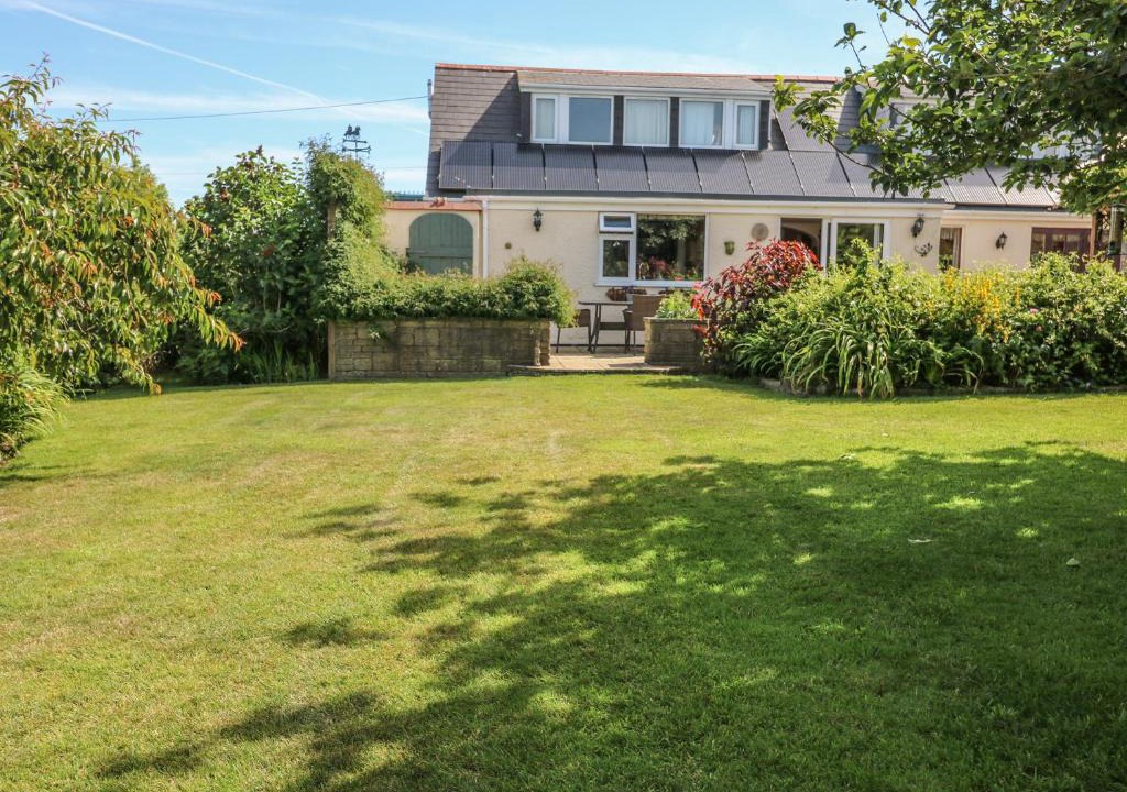 Goldsithney House | Woolly Welcome