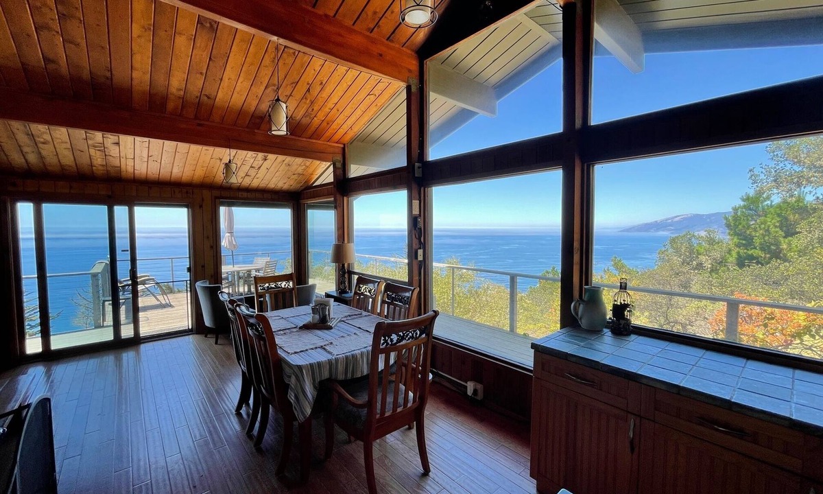 Big Sur House | Work, write, create, or renew with a view! South Coast Big Sur; 30-DAY MINIMUM