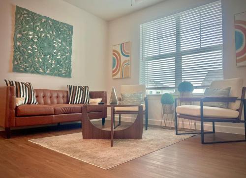 Sherman Apartment | WorkerFriendly washer dryer gym pool A plus location