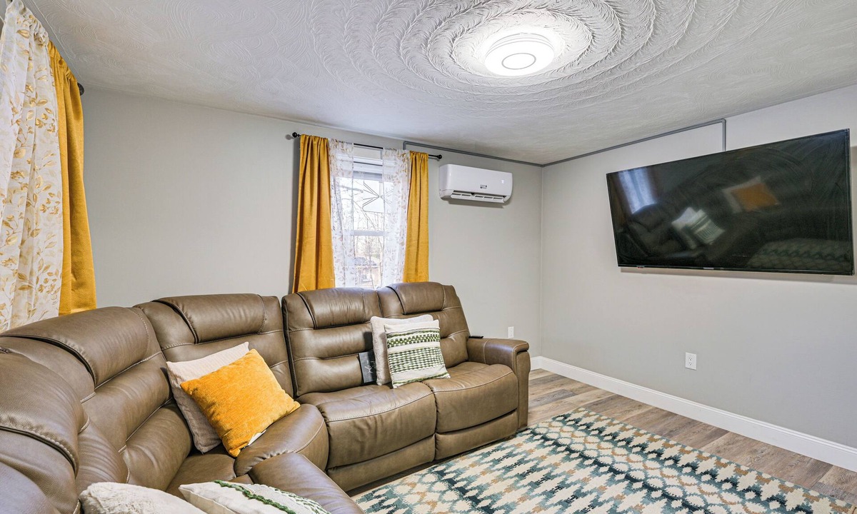 Attleboro Apartment | World Cup 2026 Apt Rental: 13 Mi to Foxborough