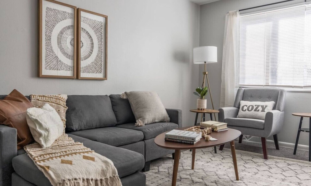 Waldron Apartment | World Cup Home Base 30 Day Stay Netherlands Camp