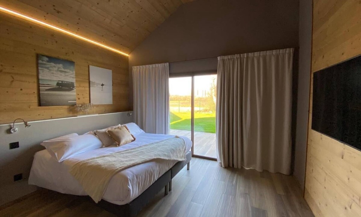 Saint-Vulbas Hotel | WORLD HOTEL