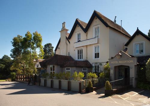 Worplesdon Hotel | Worplesdon Place Hotel