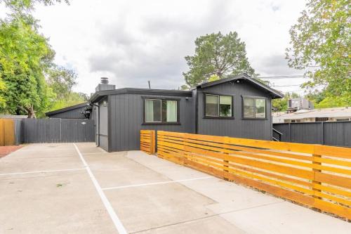 Concord House | Wren Home & Guest House