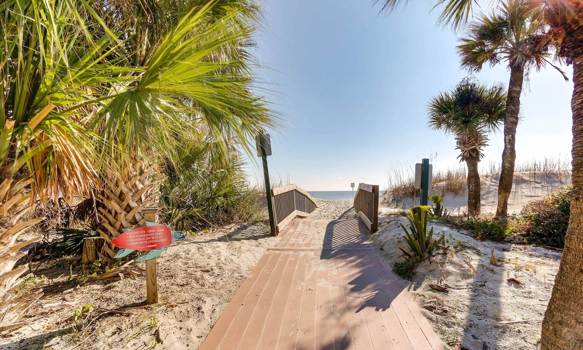 Palmetto Dunes Apartment | 'wright by the Beach': Hilton Head Condo w/Perks
