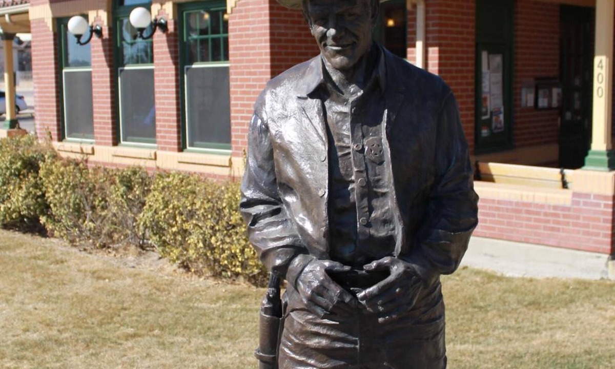 Dodge City Hotel | Wyatt Earp Hotel