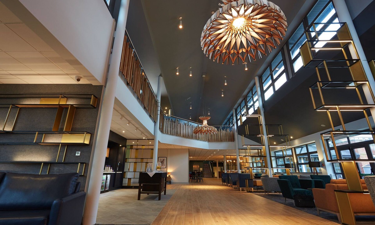 Weston Hotel | Wychwood Park