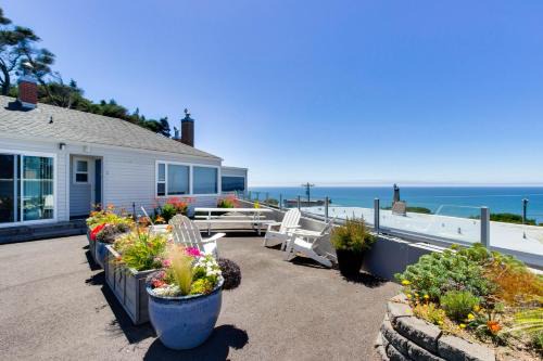 Lincoln City House | Wycliff Beach Condo