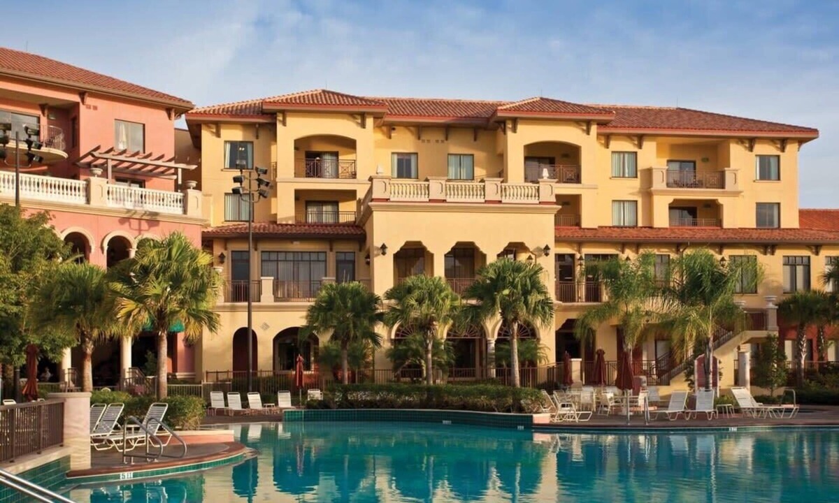 Lake Buena Vista Condo | Wyndham Bonnet Creek | Four 2BR/2BA Suites - Sleeps 32