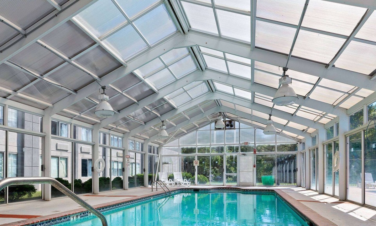 Lakeview Hotel | Wyndham Garden Manassas