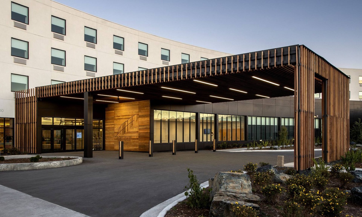 Winnipeg Hotel | Wyndham Garden Winnipeg Airport