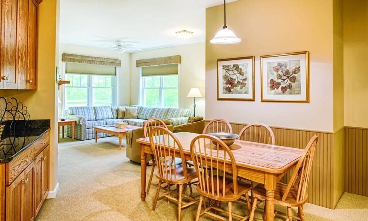 Jeffersonville Condo | Wyndham Smugglers' Notch | Studio Suite