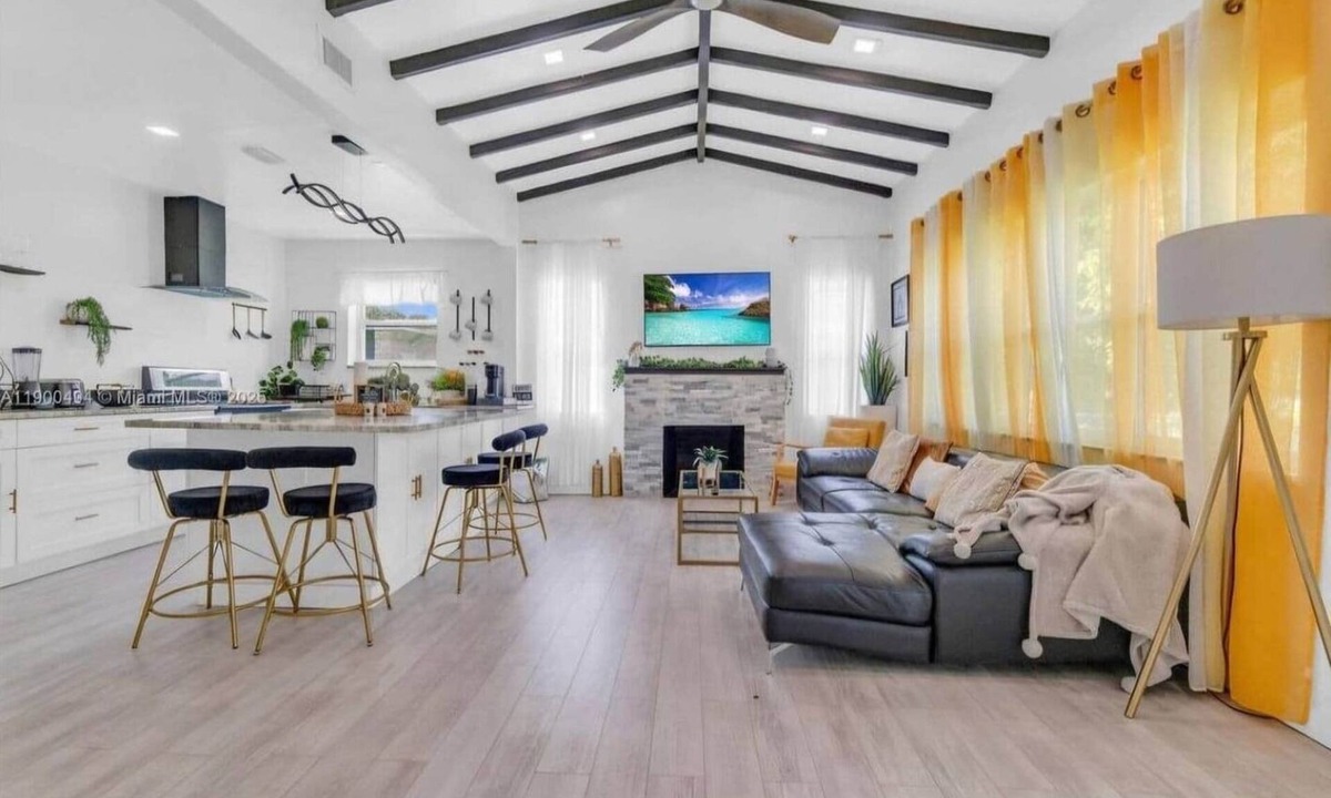Liberty City House | Wynwood EscapenBuilt for long-term stay