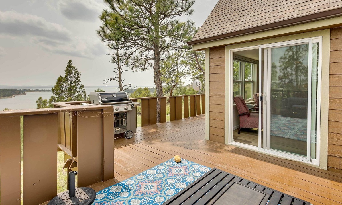 Moorcroft Cabin | Wyoming Escape ~ 21 Mi to Devil's Tower