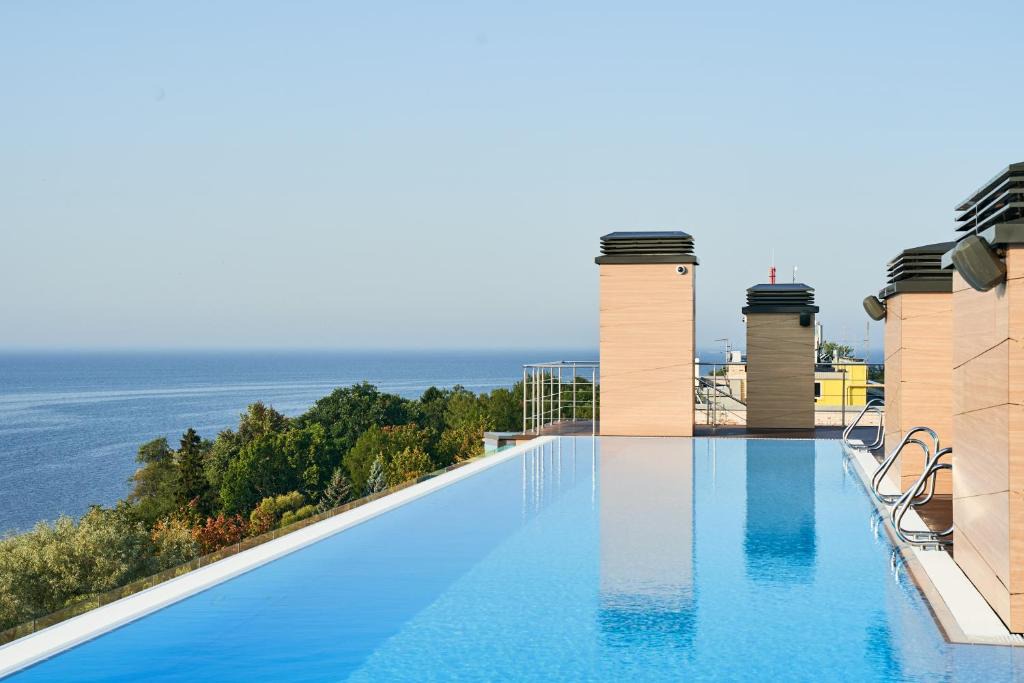 Kurortny District Hotel | X-Clinic