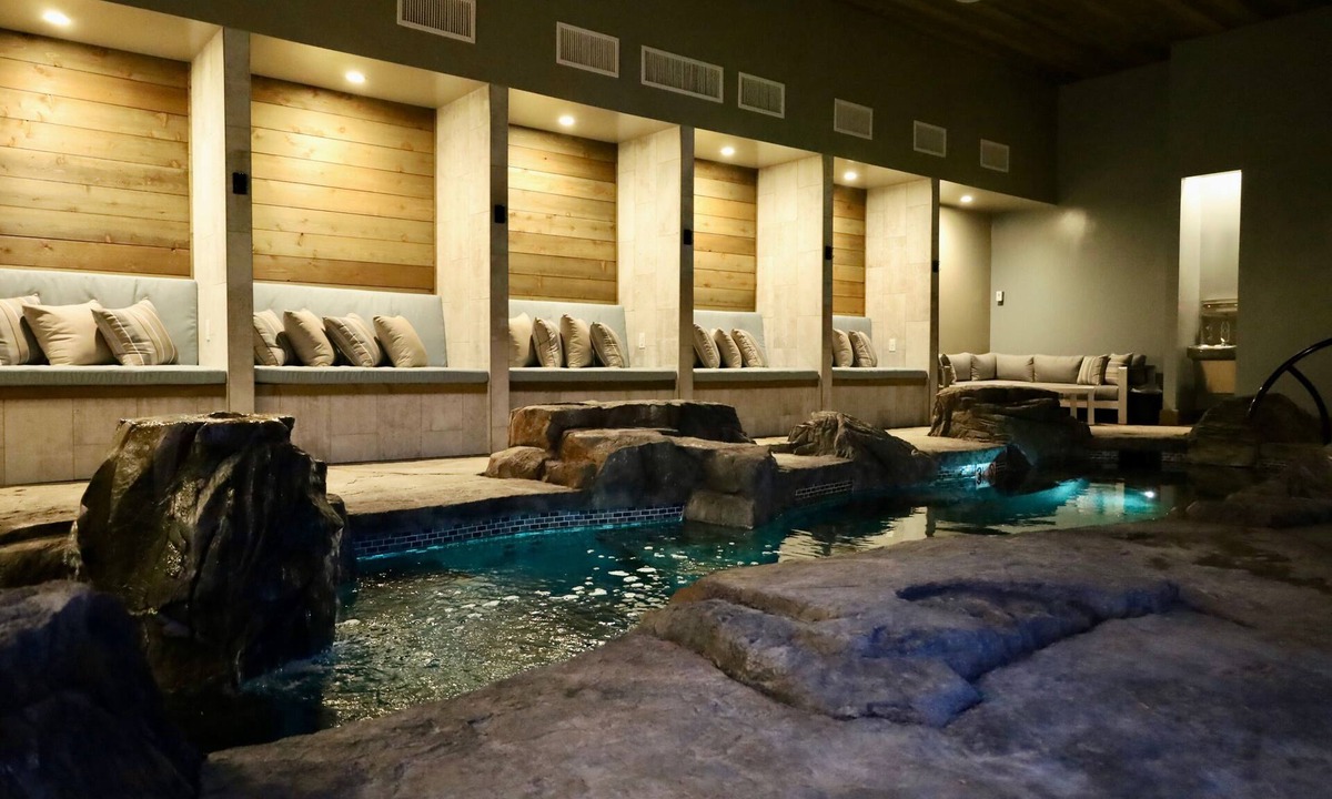 Idaho Falls Resort | Xhale Resort and Spa