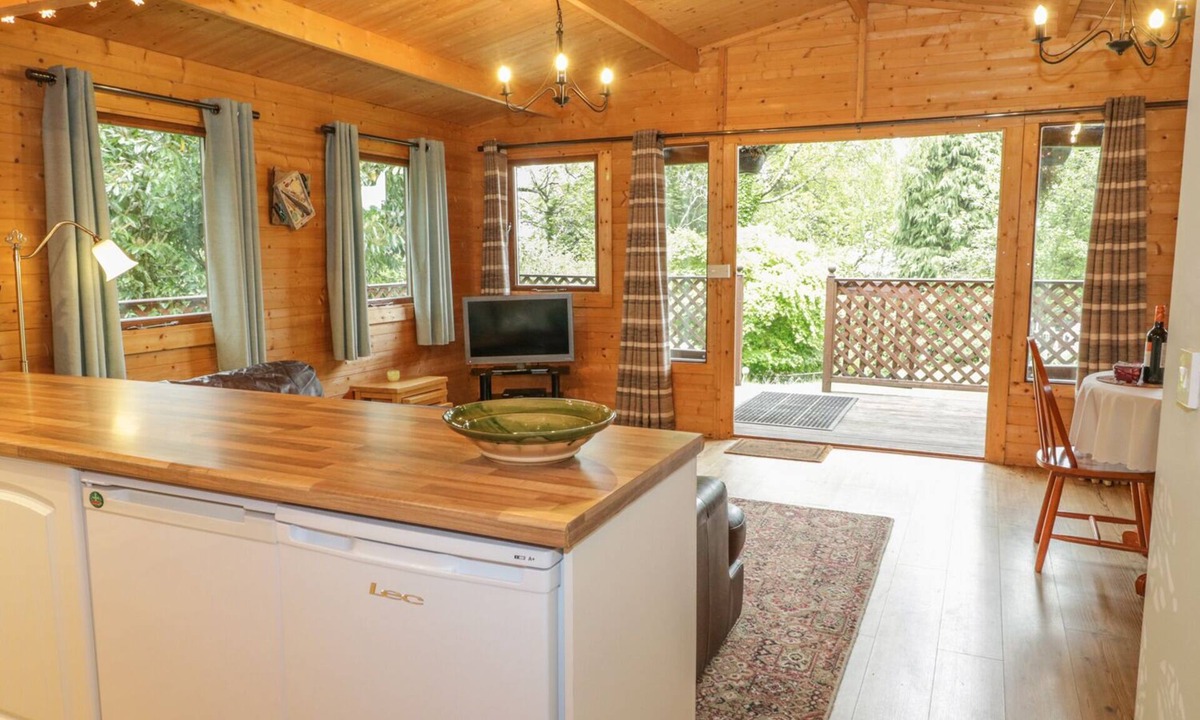 Henryd Cottage | Y Caban