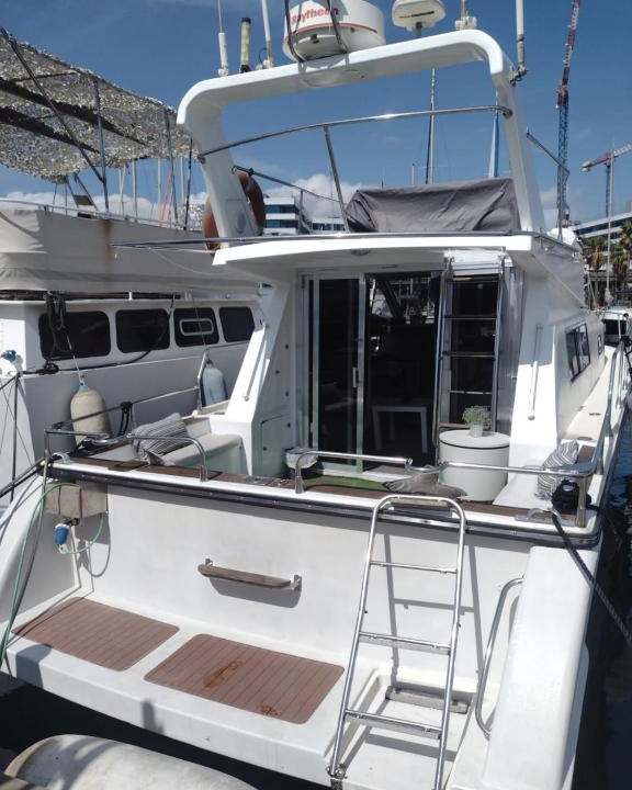 Sant Adria de Besos Boat Rental | Yach Boat