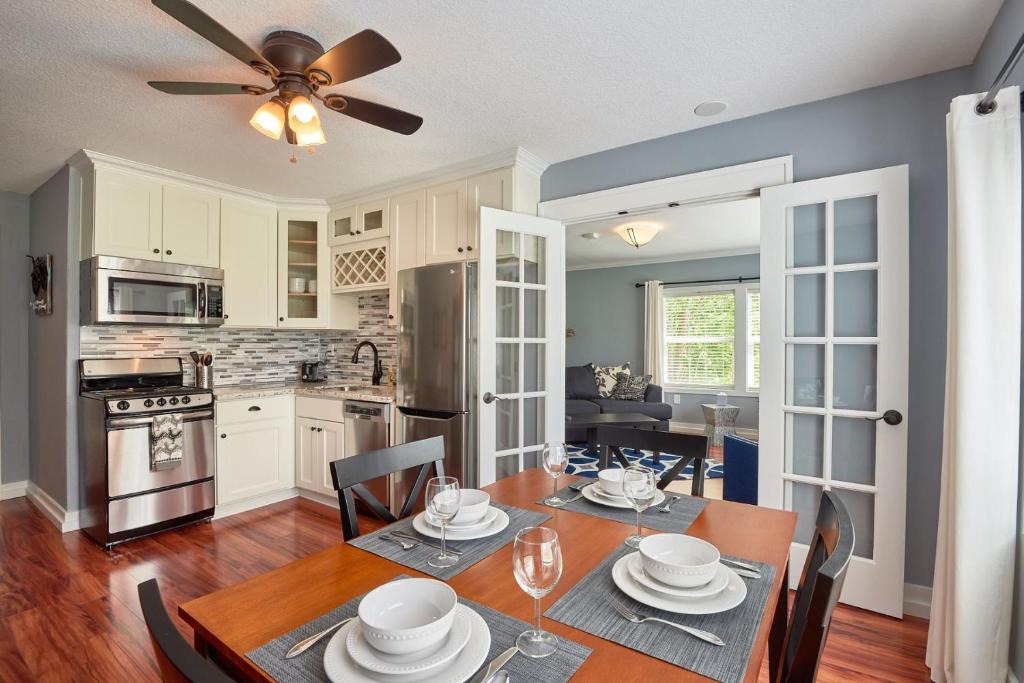 Newberg Apartment | Yamhill Flats: Suite #1