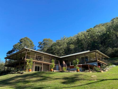 St. Albans Bed & Breakfast | Yanada