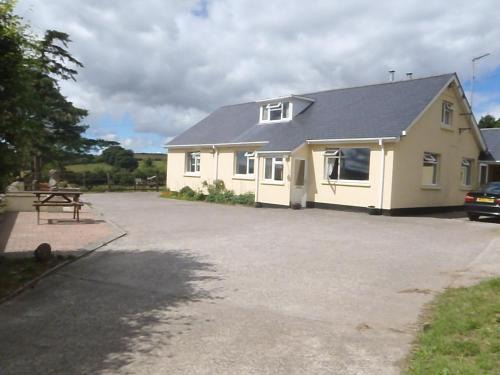Moretonhampstead Bed & Breakfast | Yarningale