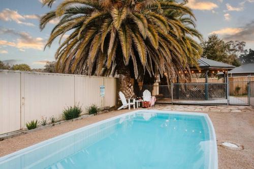 Central Mudgee House | Yarranvale on Gladstone - A Gorgeous Country Abode