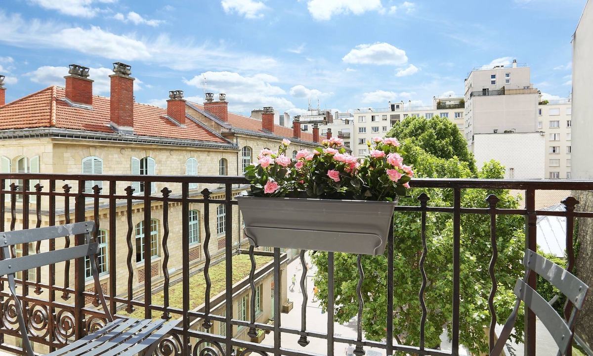 Grenelle Apartment | YAYS Paris Zola by Numa