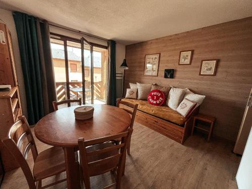 Les Angles Apartment | Yci 66, appt 2 étoiles Les Angles