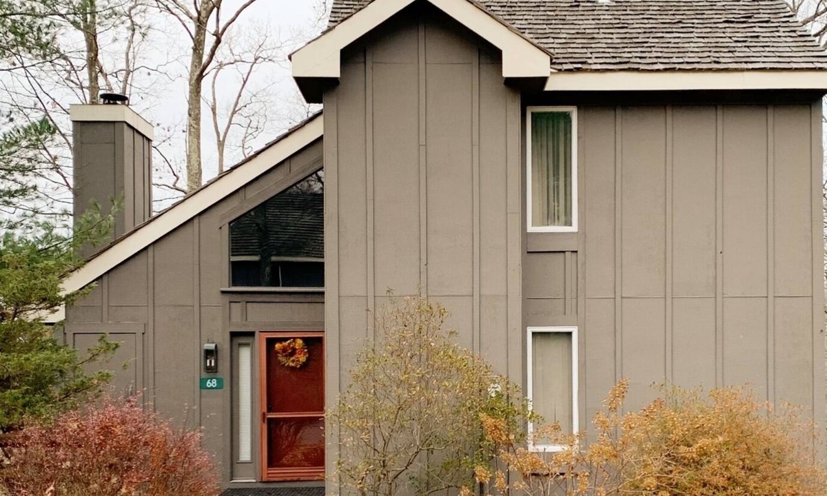 White Haven House | Year-round gateway at Jack Frost