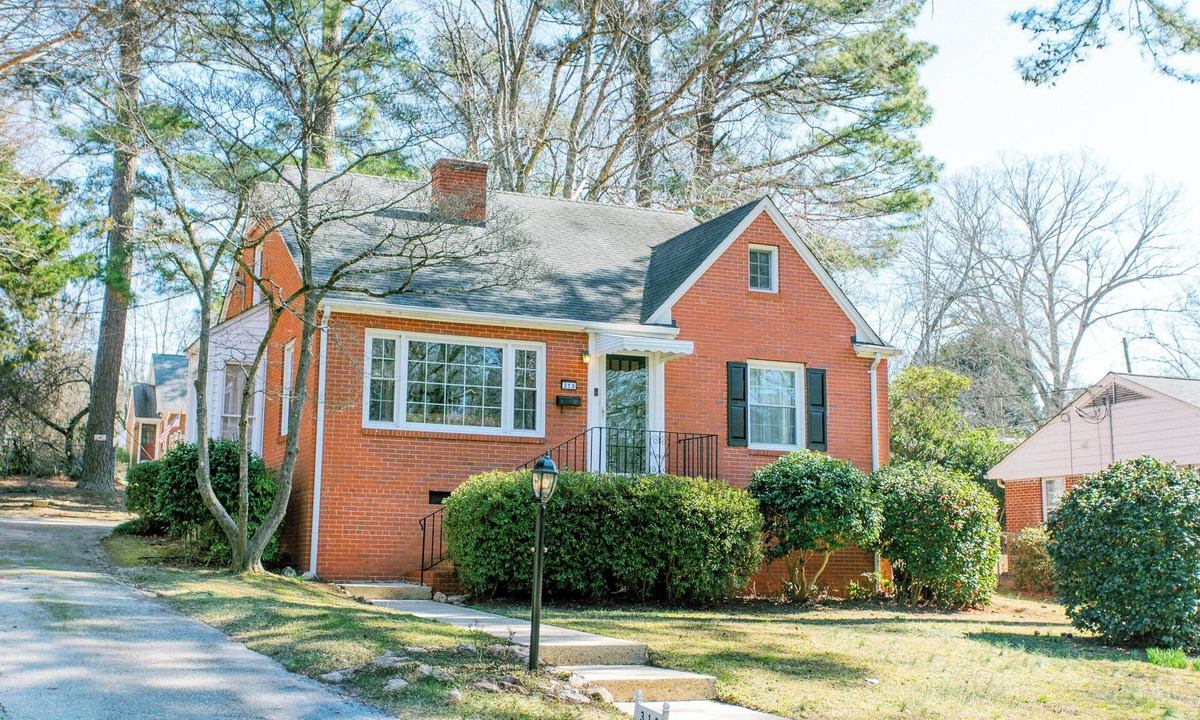 Fuquay-Varina House | Yesterday in the Quay