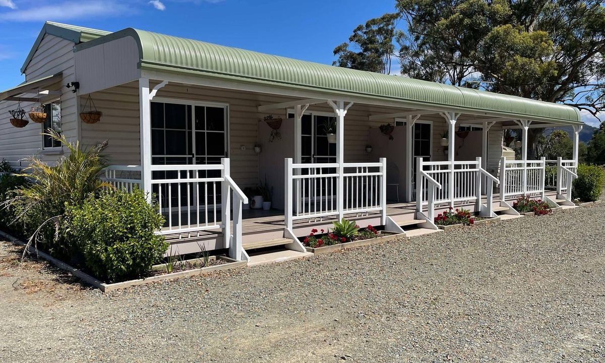 Dayboro Bed & Breakfast | Yesteryear Country Charm