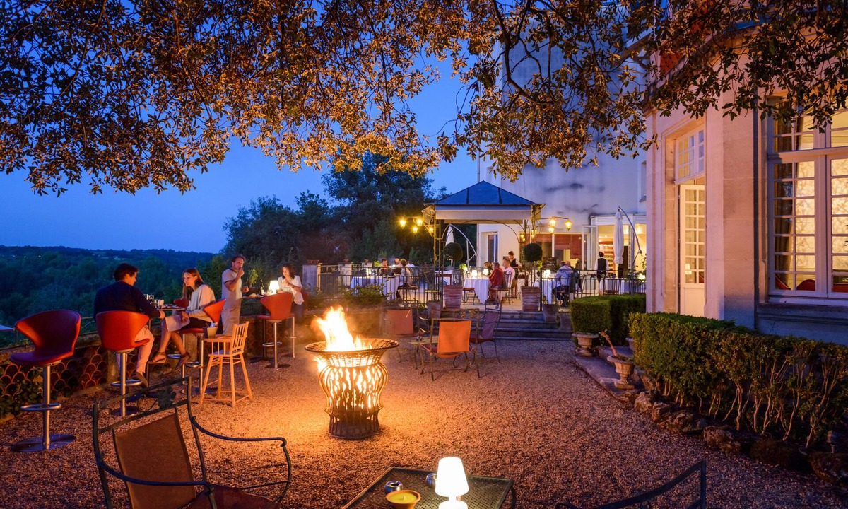 Chateaubernard Hotel | Yeuse