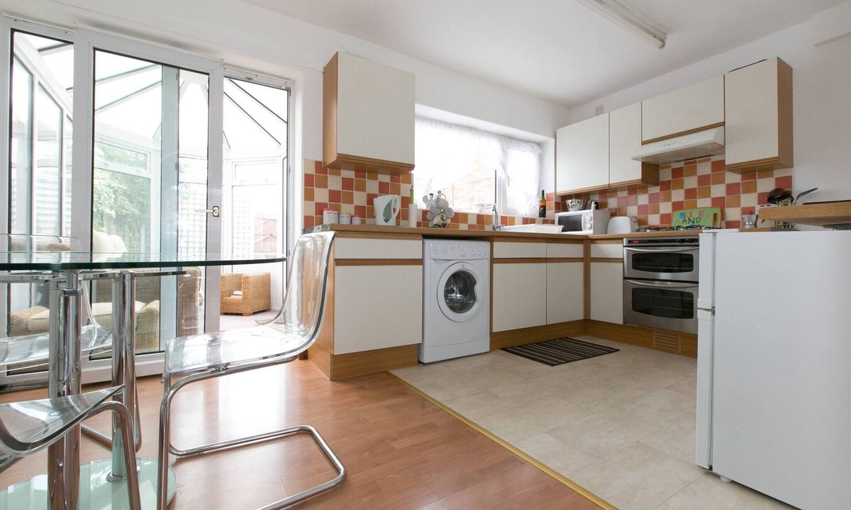 Dadlington House | Yewdale House Coventry