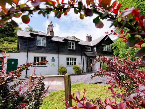 Bethesda Hostel | YHA Idwal Cottage