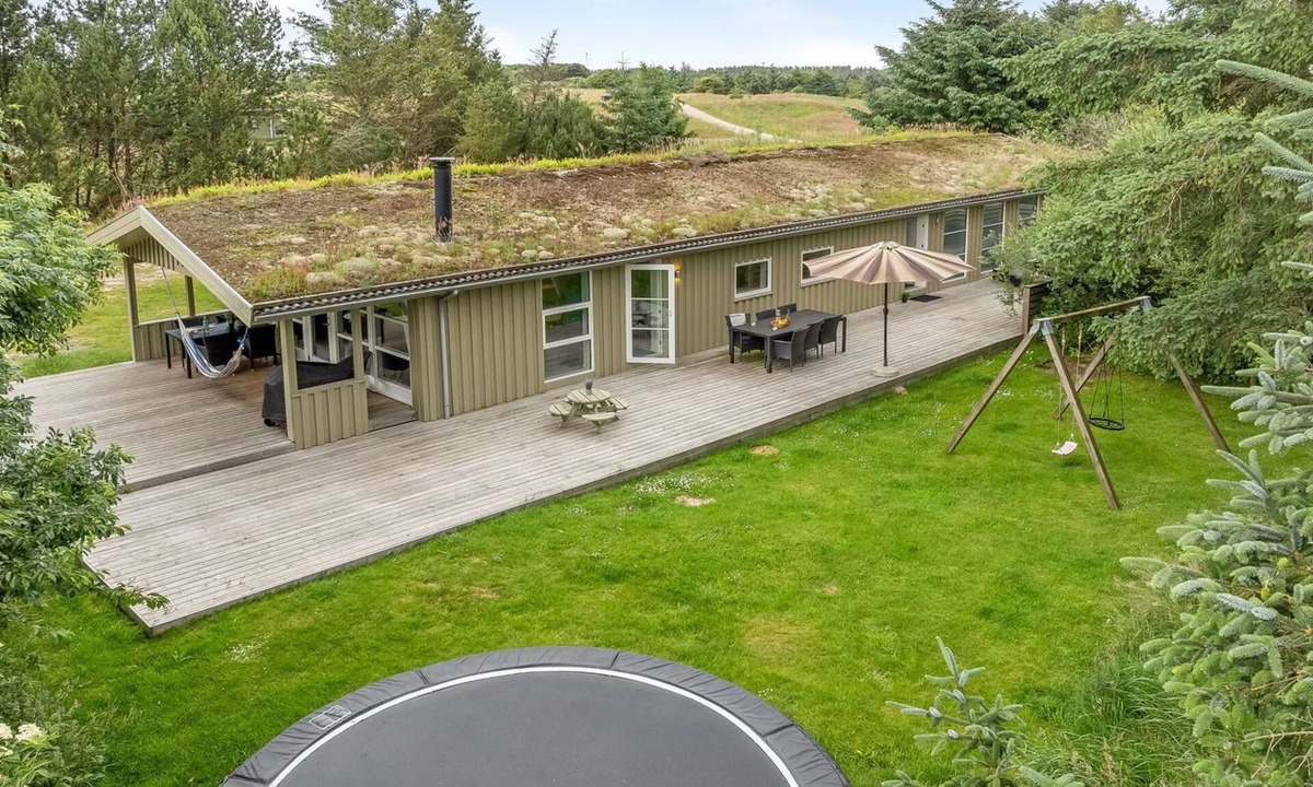 Grønhøj House | "Yngve" - 1.2km from the sea by Interhome