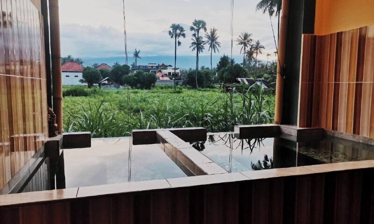 Purwakerti Hotel | Yogika-Center