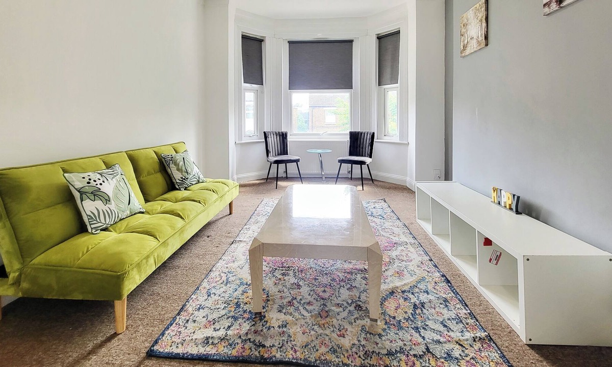 North Acton Apartment | York Road 1 Bed Apartment