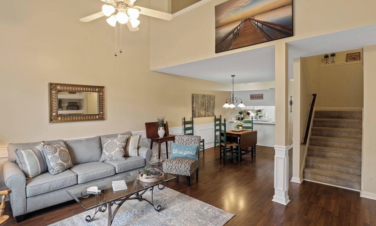 National Hills House | Your Best Destin-ation!