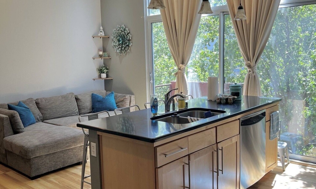 Raynolds Addition House | Your Cozy Loft Getaway