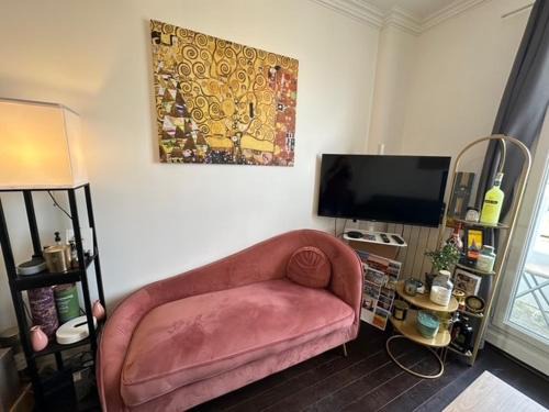 Val-de-Grace Apartment | Your home at the Luxembourg garden