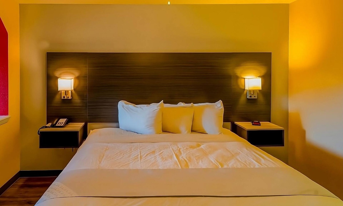 Sweet Home Hotel | Your Home Away From Home! With Outdoor Pool Access, and Free Parking!