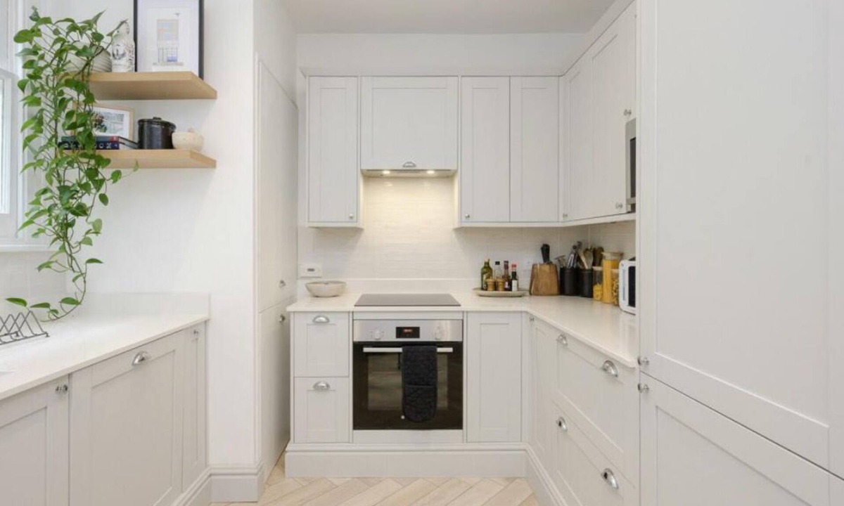 Coombe Vale House | Your Home in Kingston