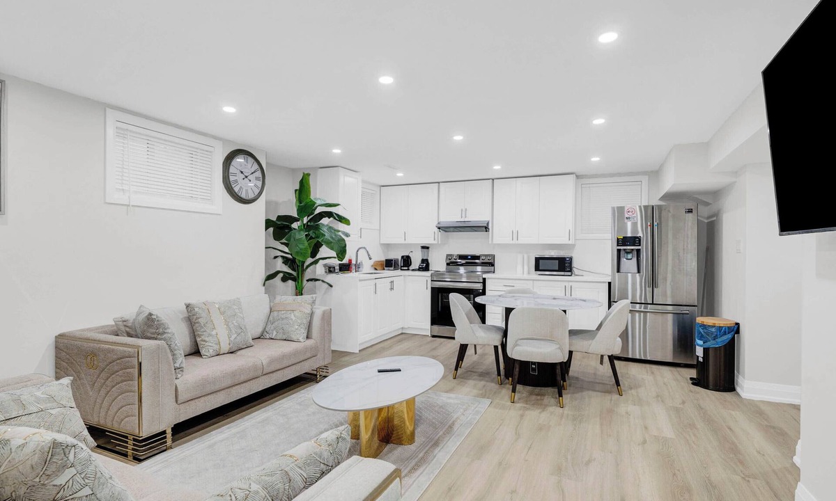 Mount Pleasant Apartment | Your Luxurious Caledon escape close to everywhere