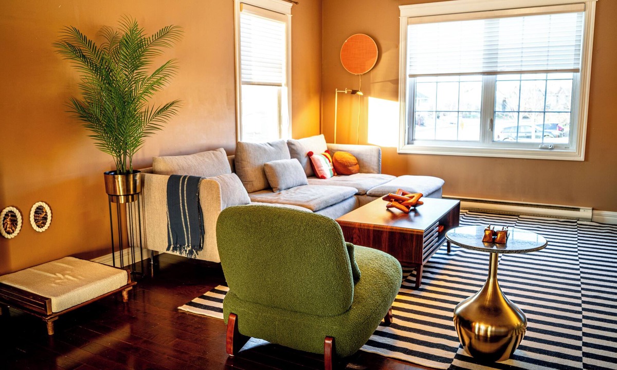 Moncton House | Your modern home in the best location in Moncton!