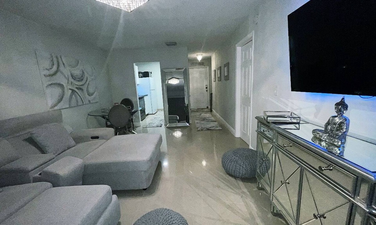 Royal Land Apartment | Your own apartment