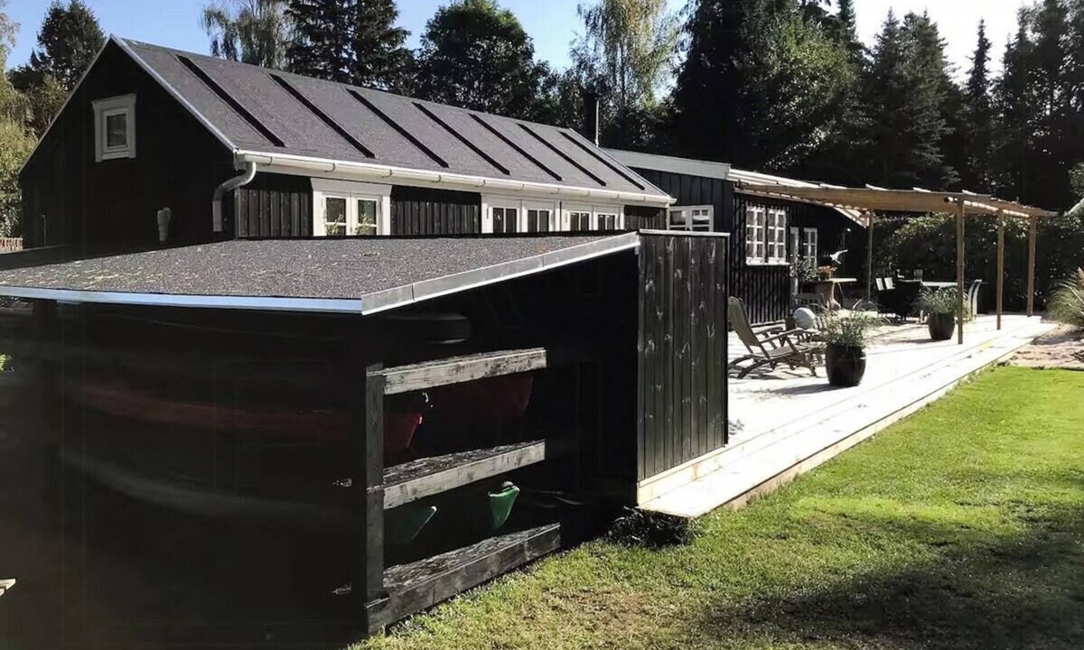 Dronningmolle House | Your own private retreat near the water