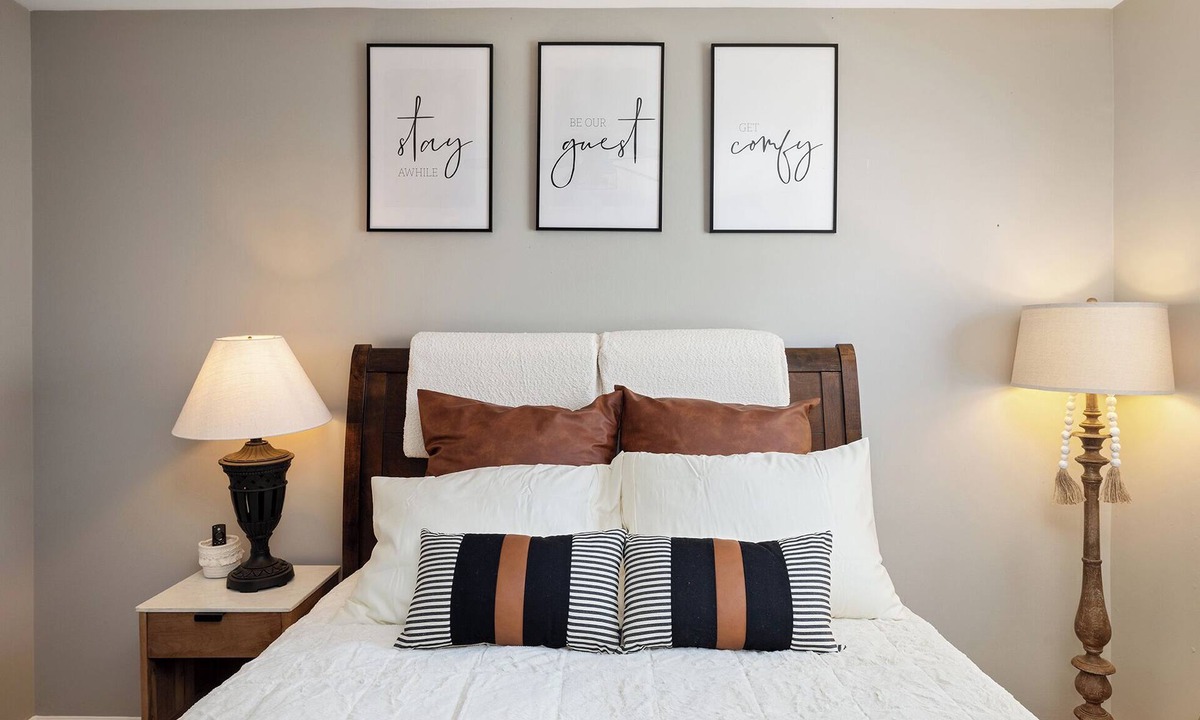 Provincetowne Hostel | Your Private Escape - Prime Location!
